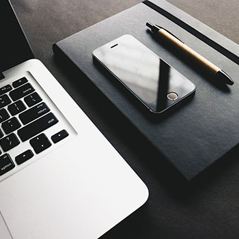 博洛尼亚队获得惊险胜利，连续不败