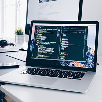 广东与辽宁队强强对抗，辽篮狂胜获胜